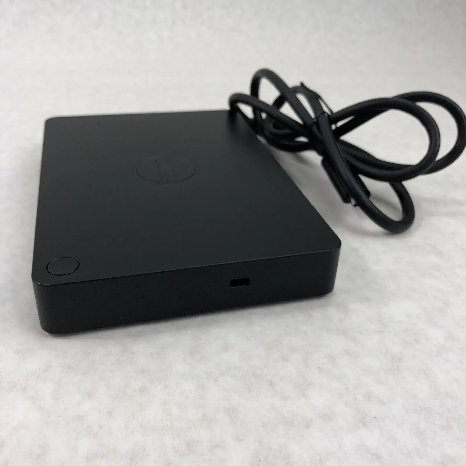 Dell 5FDDV HDMI VGA Mini Display Port USB 3.0 USB-C Thunderbolt Docking Station