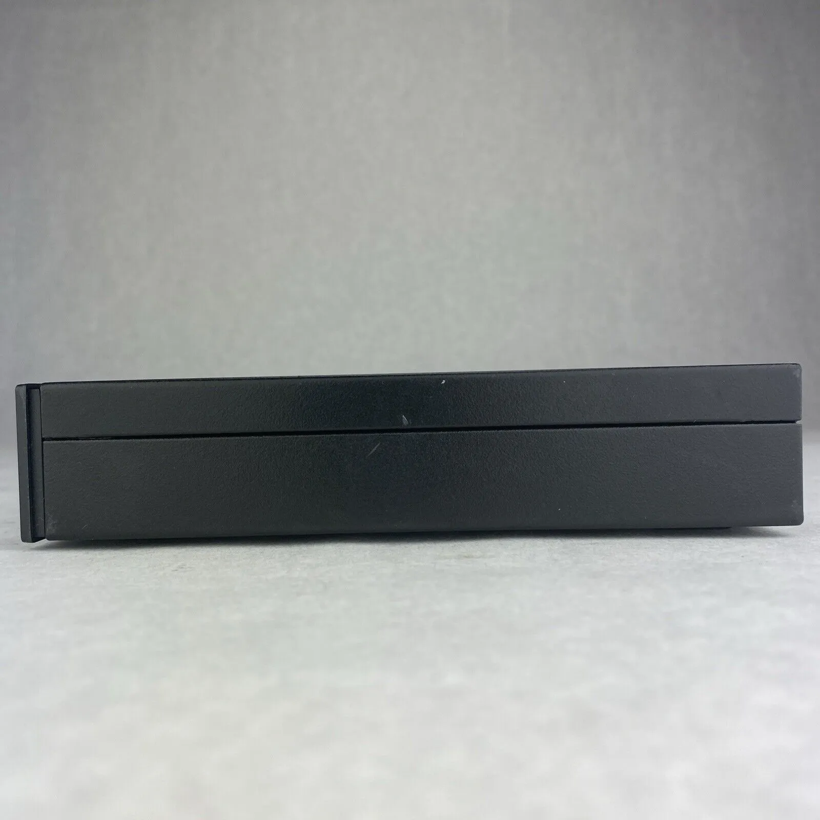 Dell Optiplex 3040M Pentium G4400T  2.90GHz 8GB RAM No AC HDD No OS