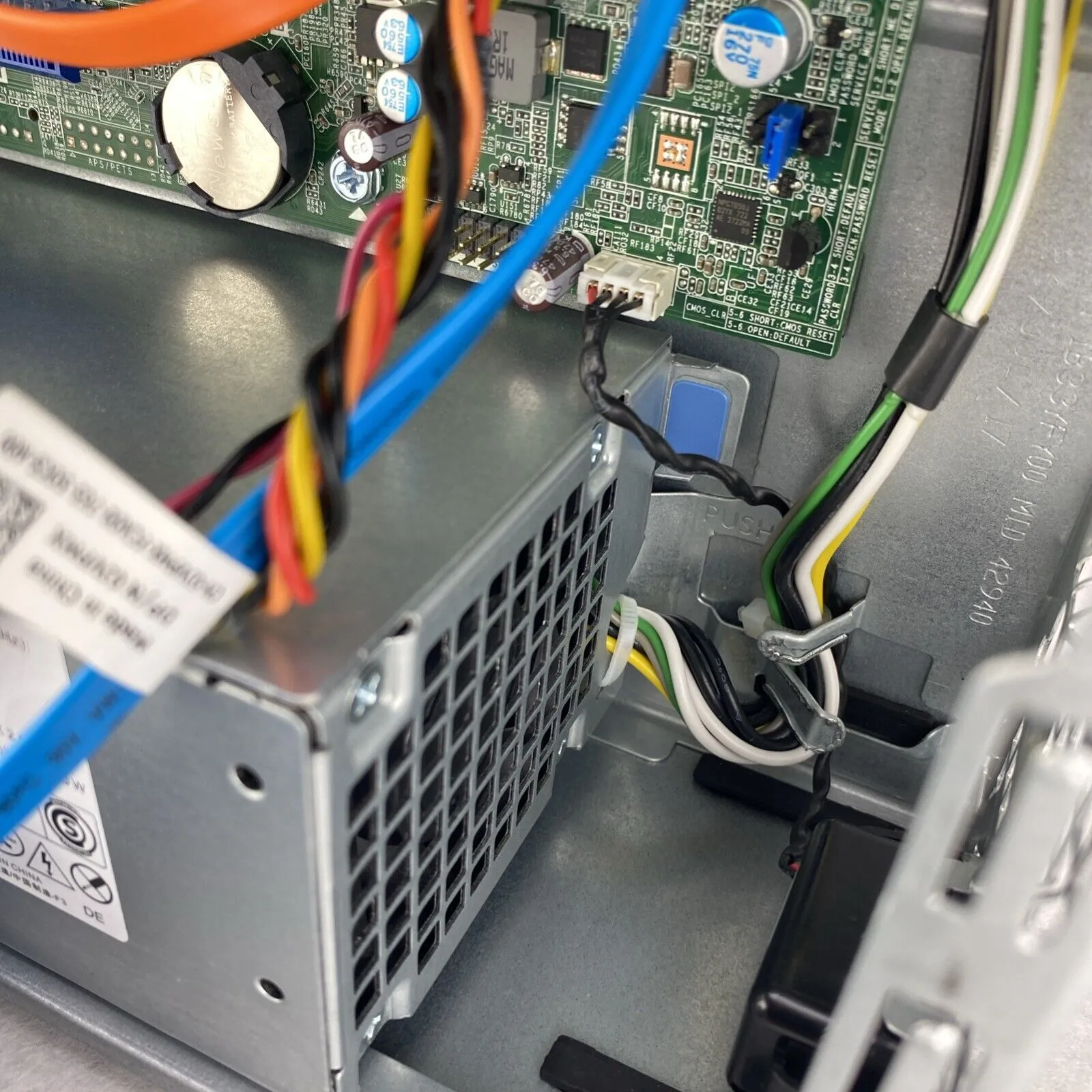 Dell Optiplex 5050 SFF Intel Quad Core i7-7700 3.60GHz 8GB RAM DVDRW No HDD OS