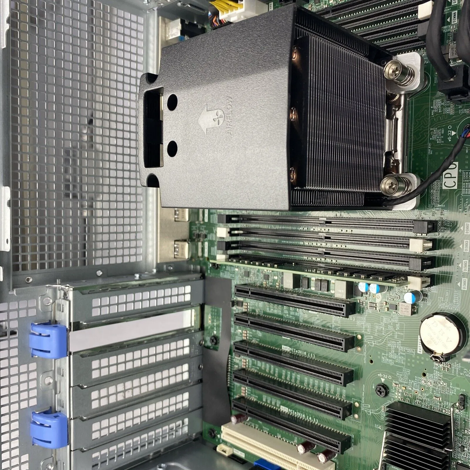 Dell Precision 5820 Tower Intel Core i9-10900X 3.70GHz 8GB RAM NO GPU HDD OS