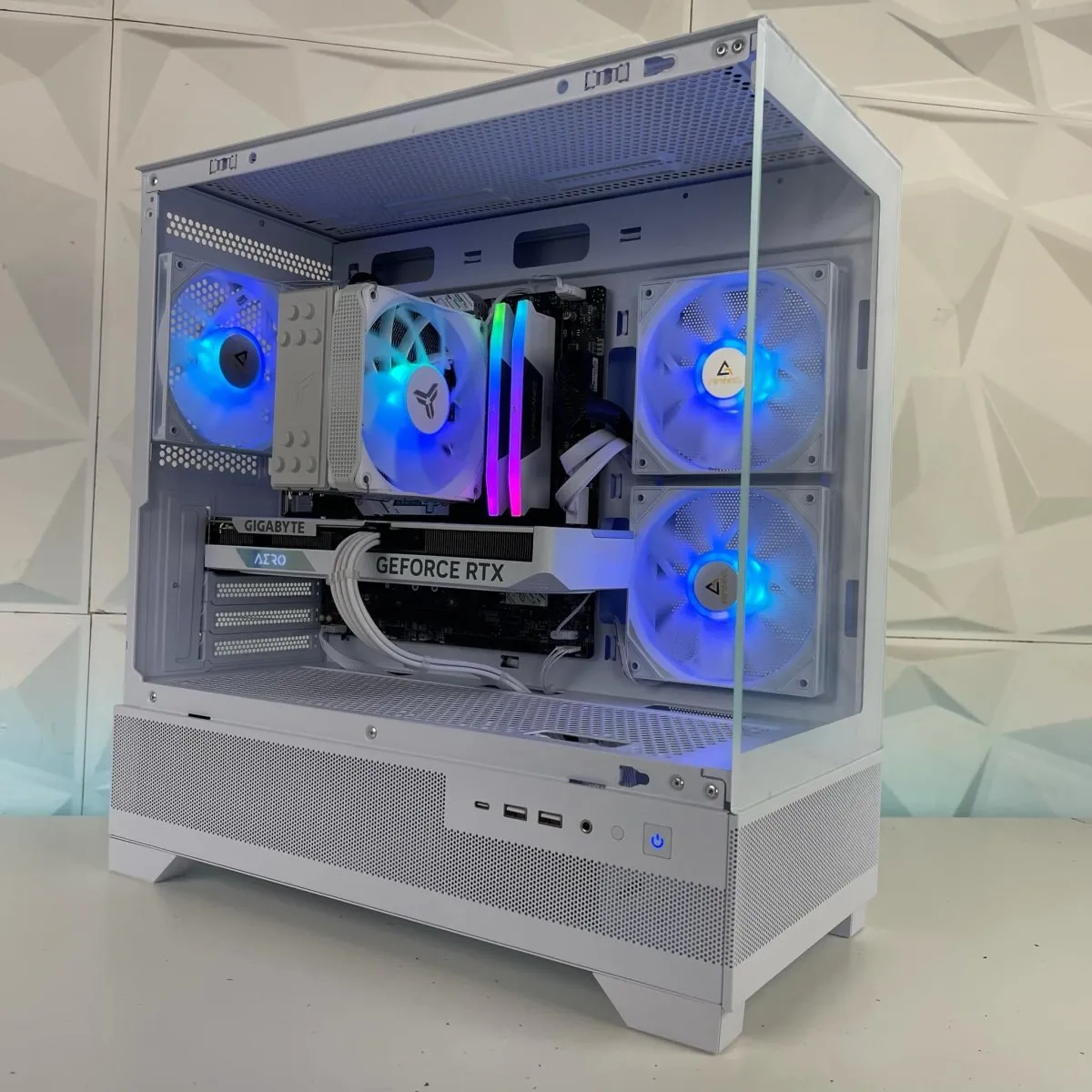 IGaming Core i5/i7 14600KF | RTX 4060-4070 Super | CX500 White