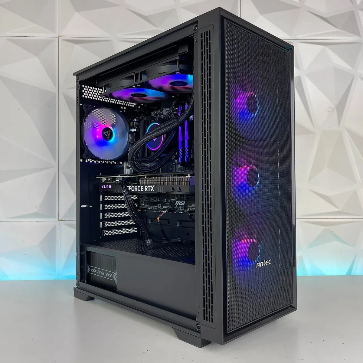 IGaming Intel Core i5 14600KF | RTX 4060Ti-4070 Super | 32GB DDR5 AX81 Elite