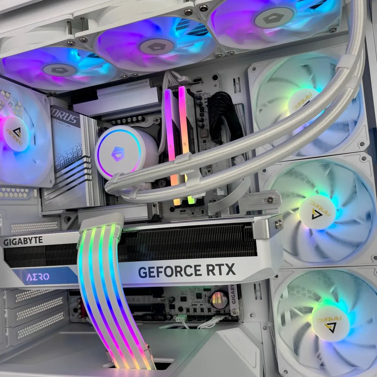 IGaming Intel Core i5-9 14900KF | RTX 4060 Ti-4070 Ti Super | Constellation S1