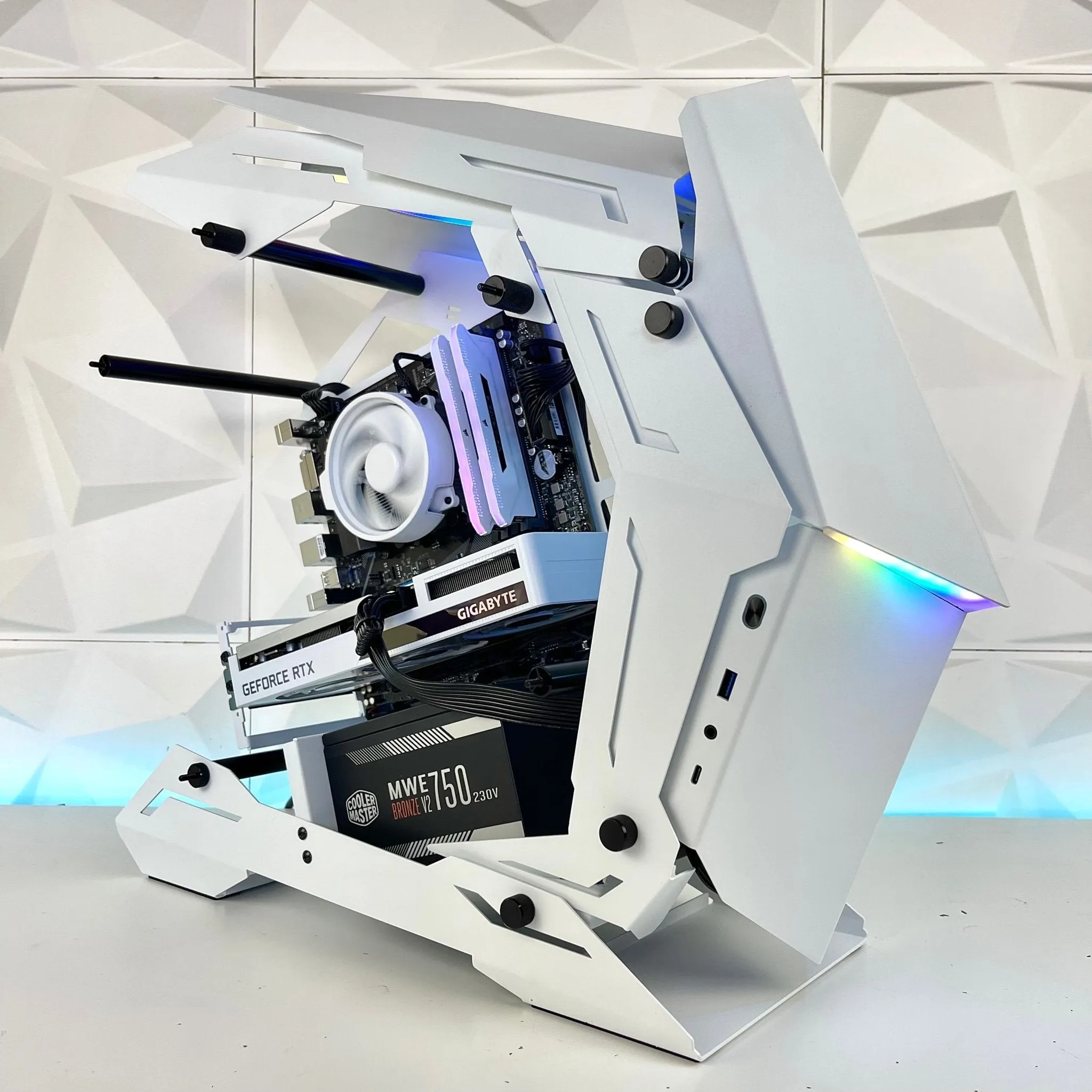IGaming Ryzen 5 5600 | RTX 4060/4060 Ti/4070S | Jonsbo MOD3 Pearl
