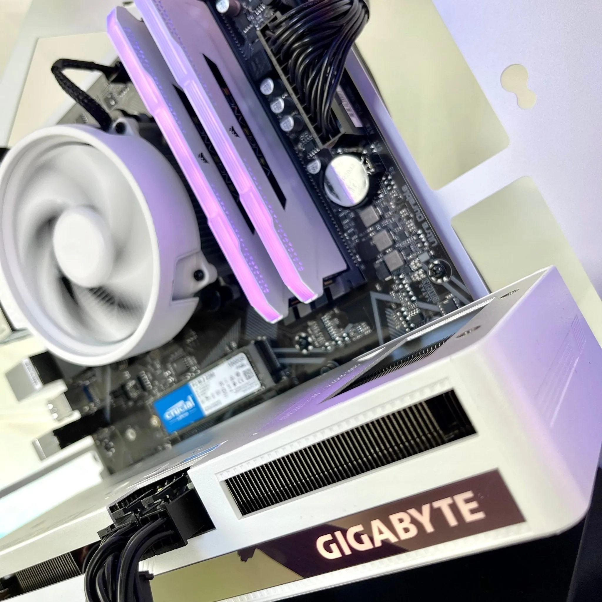 IGaming Ryzen 5 5600 | RTX 4060/4060 Ti/4070S | Jonsbo MOD3 Pearl