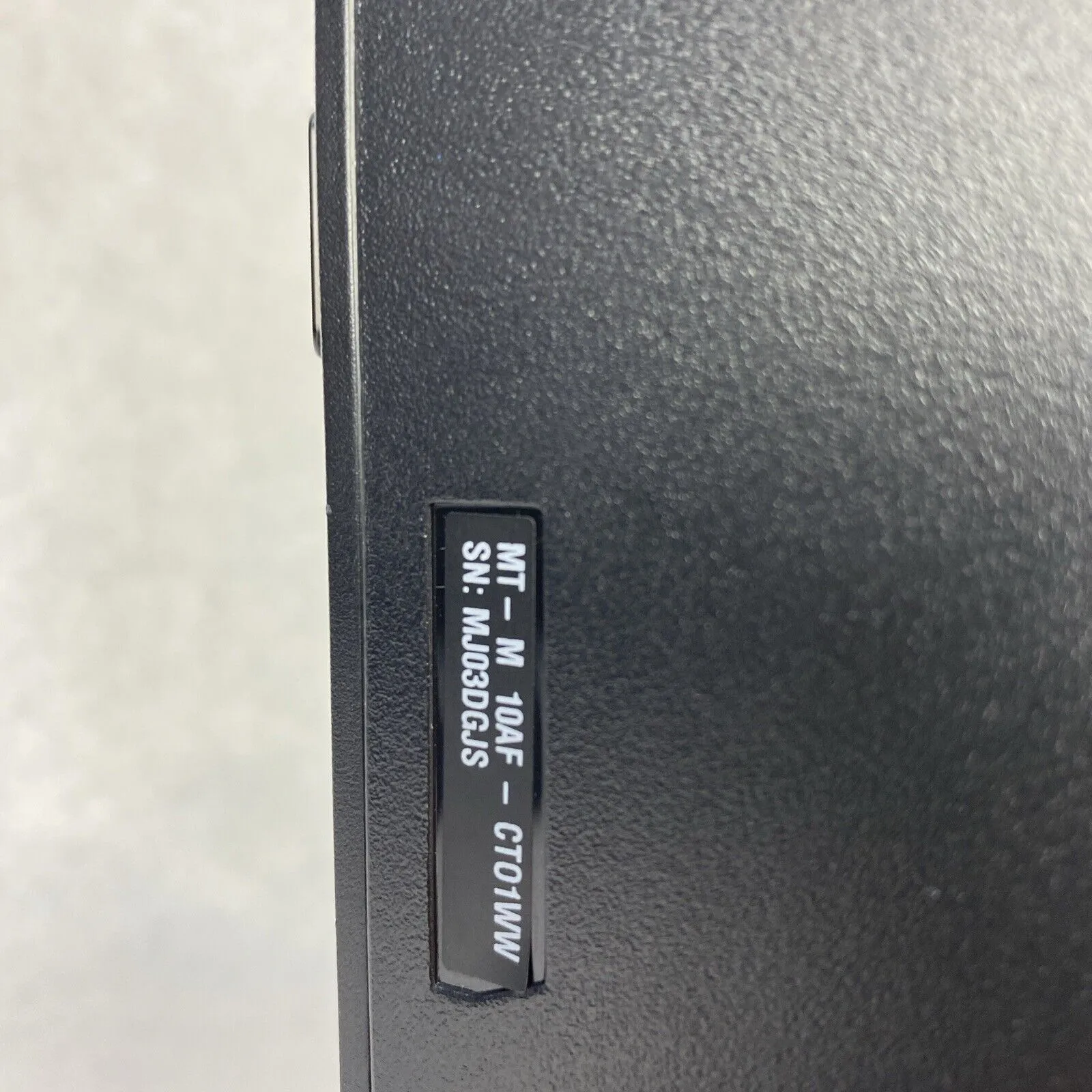 Lenovo ThinkCentre M93z 23" AIO Intel Core i5-4590S 3.0GHz 8GB RAM No HDD OS