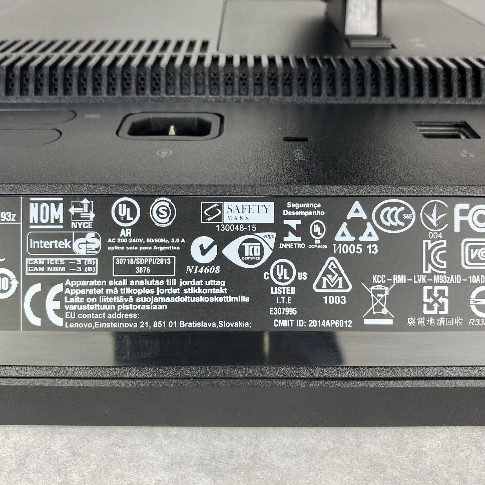 Lenovo ThinkCentre M93z 23" AIO Intel Core i5-4590S 3.0GHz 8GB RAM No HDD OS