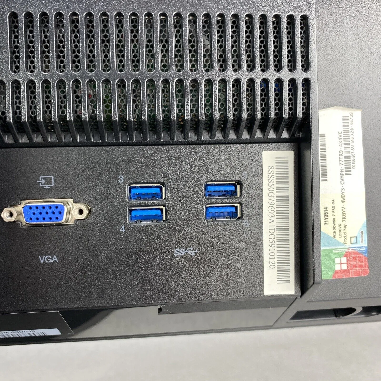 Lenovo ThinkCentre M93z 23" AIO Intel Core i5-4590S 3.0GHz 8GB RAM No HDD OS