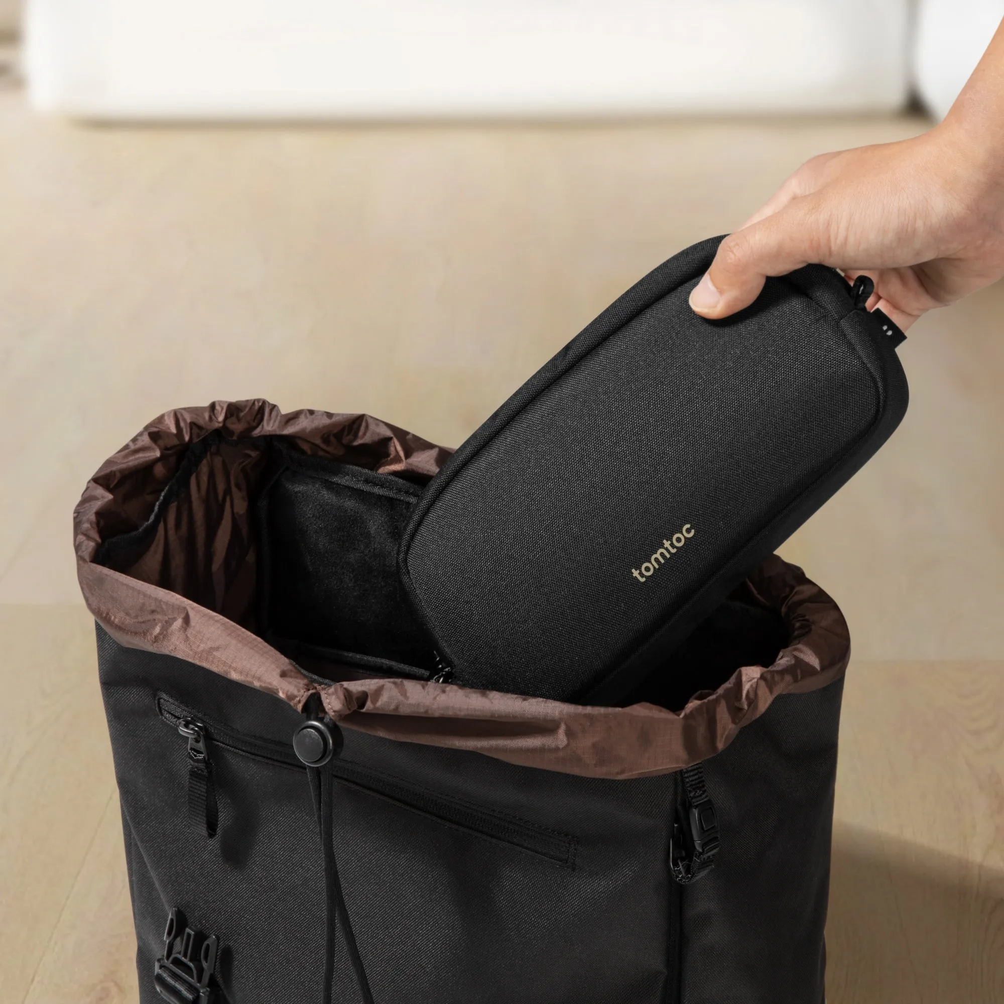 Light-T12 Electronic Accessory Pouch S