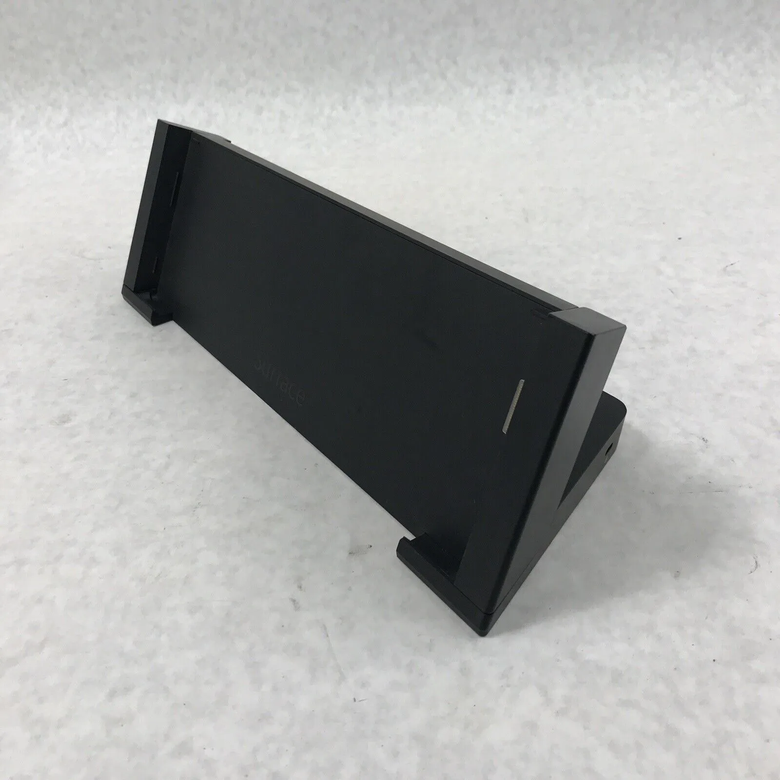 Microsoft Model 1664 Docking Station For Surface USB Port 3.0 No AC Adapter