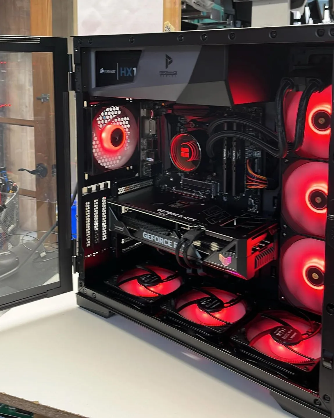 PC GAMING ASUS TUF RTX4070-Ti SUPER 16GB RYZEN 7 5700X 32GB DDR4 SSD 1TB NVMe