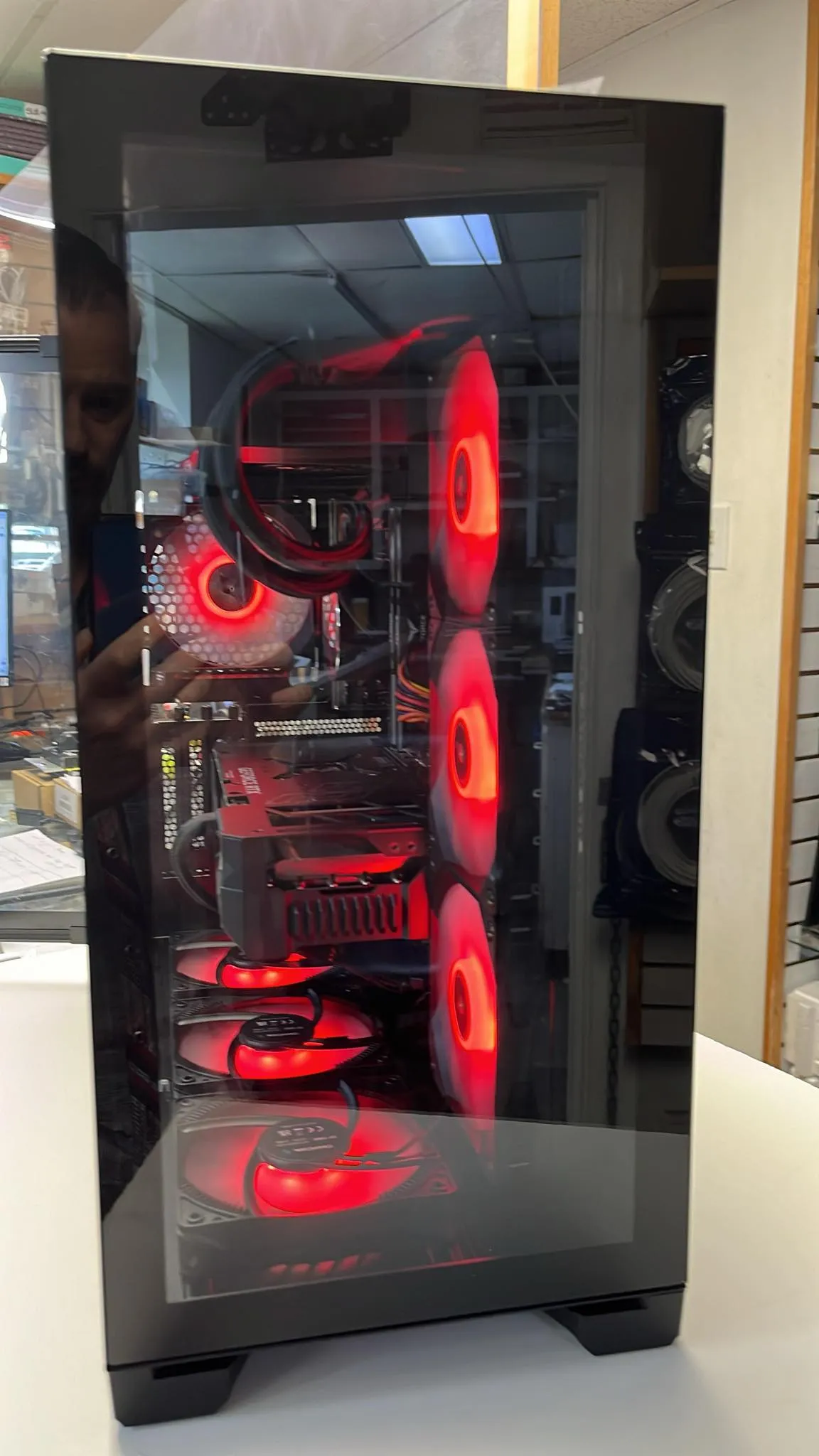 PC GAMING ASUS TUF RTX4070-Ti SUPER 16GB RYZEN 7 5700X 32GB DDR4 SSD 1TB NVMe