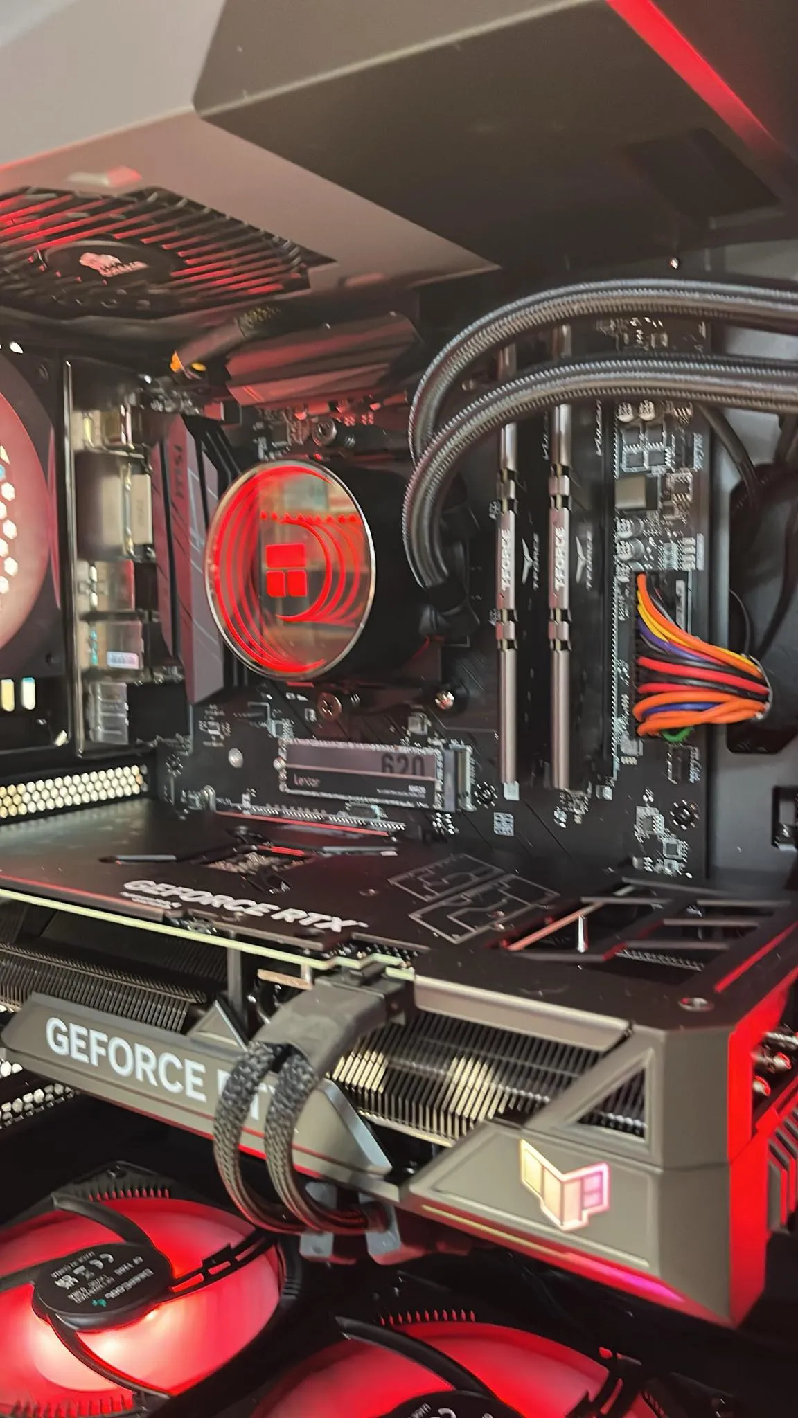 PC GAMING ASUS TUF RTX4070-Ti SUPER 16GB RYZEN 7 5700X 32GB DDR4 SSD 1TB NVMe