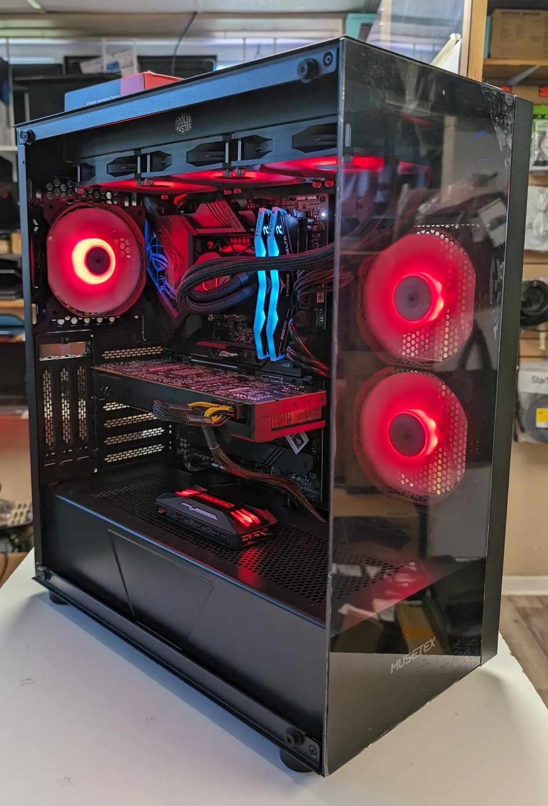 PC GAMING i9-12900K (NEUF) GTX1080-Ti 11GB 32GB DDR5 (NEUF) SSD 2TB NVMe (NEUF)
