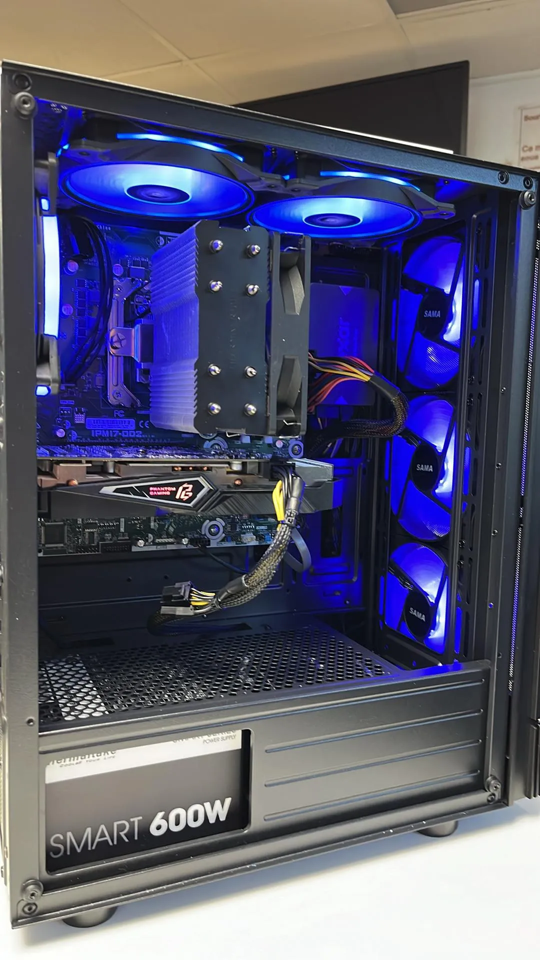 PC GAMING Intel i7-6700 3,40Ghz SSD Neuf 1TB 16GB DDR4 Radeon RX 570 8GB
