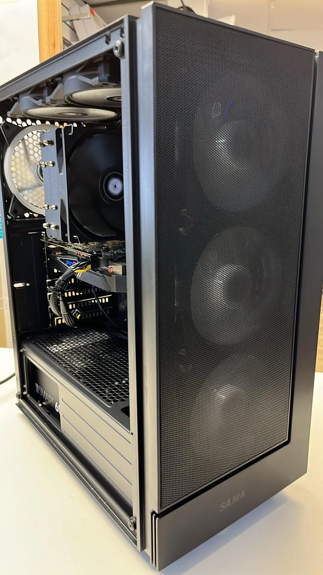 PC GAMING Intel i7-6700 3,40Ghz SSD Neuf 1TB 16GB DDR4 Radeon RX 570 8GB