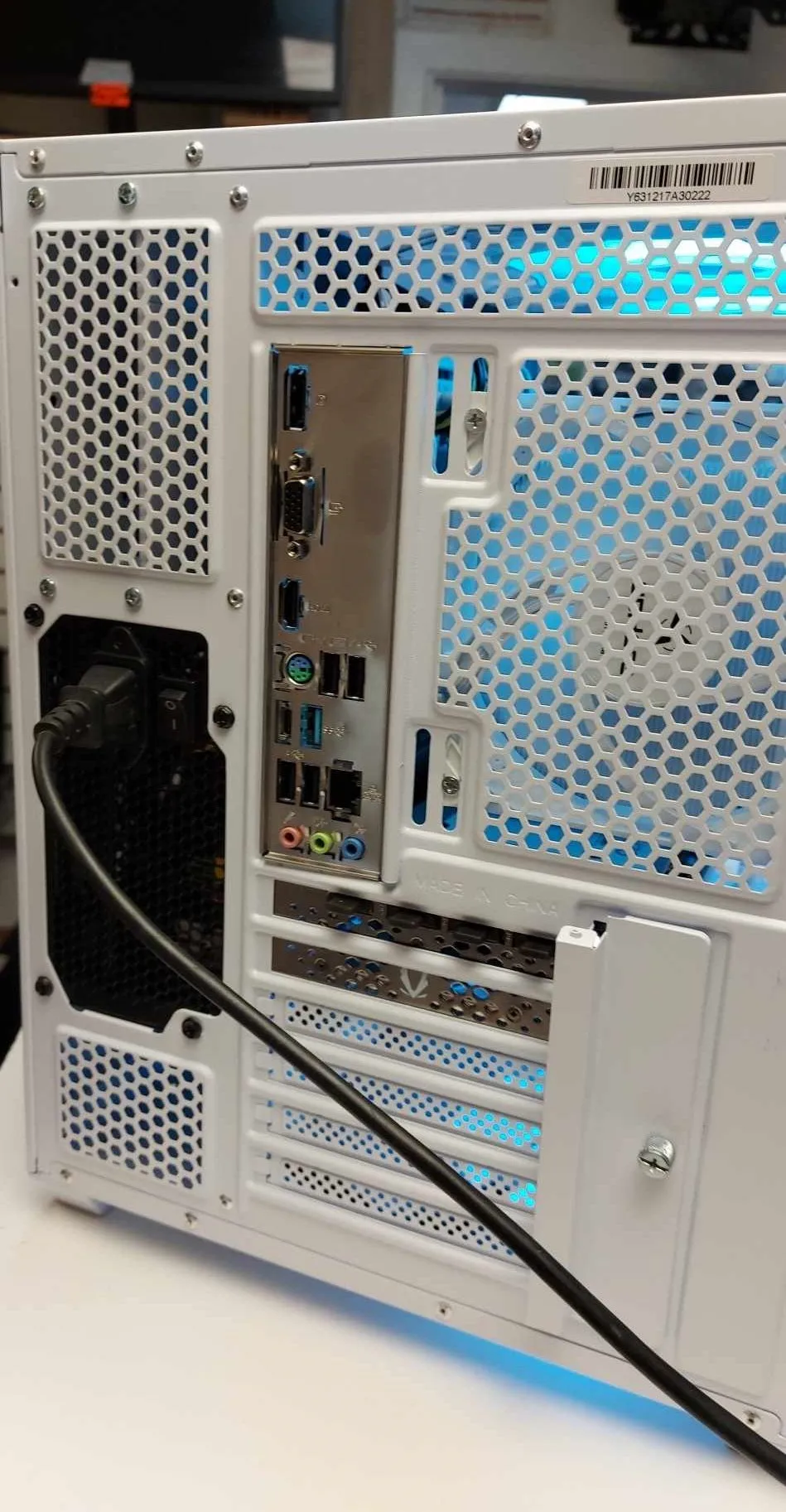 PC GAMING NEUF i7-12700KF 3,60GHz 32GB DDR5 1TB NVMe Zotac GeForce RTX4070 8GB