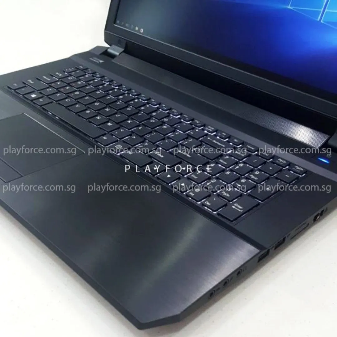 S15 (i7-4720HQ, GTX 980, 16GB, 1TB 256GB SSD, 15-inch)